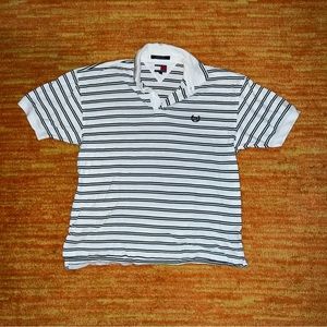 Vintage Tommy Hilfiger shirt 🌸